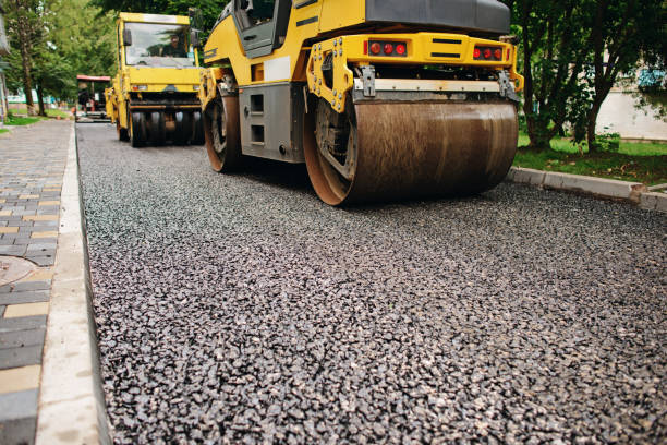 Best Professional Driveway Pavers  in Lake Isabella, CA